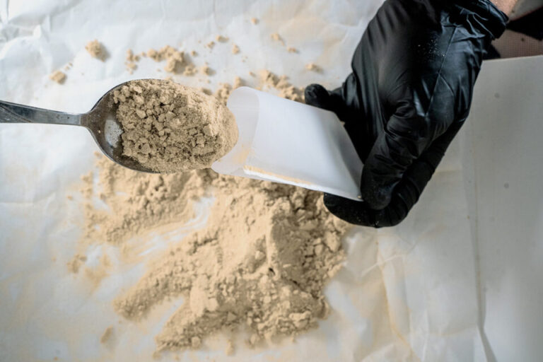 Rosin from solventless cannabis extraction