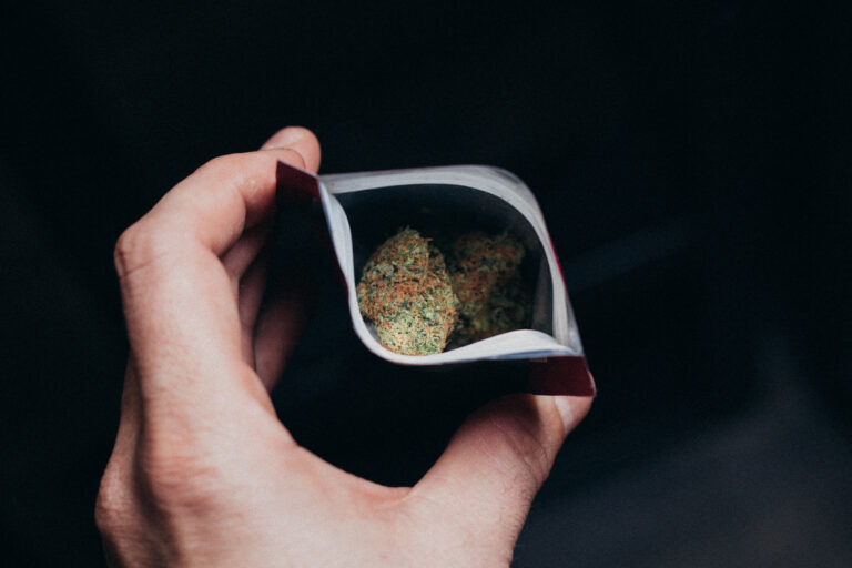 Grove Bag of Cannabis, Type of Packaging Process